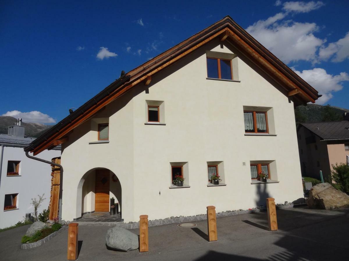 Crusch 32 Apartment Samedan Exterior photo